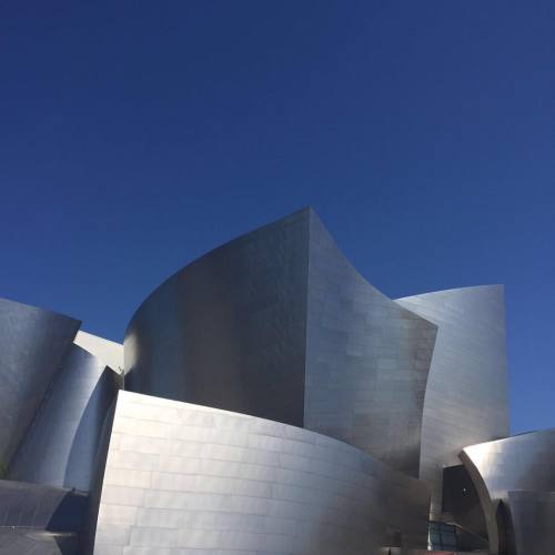 Origin68 in LA! Some amazing buildings downtown. Including the awesome #gehry designed #waltdisneyco