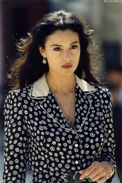 bellucci-bella:Monica Bellucci as Malèna