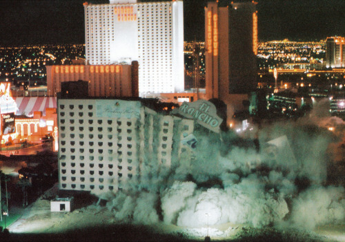 oneandonlytaryn:  memoriastoica:  Las Vegas demolitions; Sands, Aladdin, El Rancho, and Landmark cas