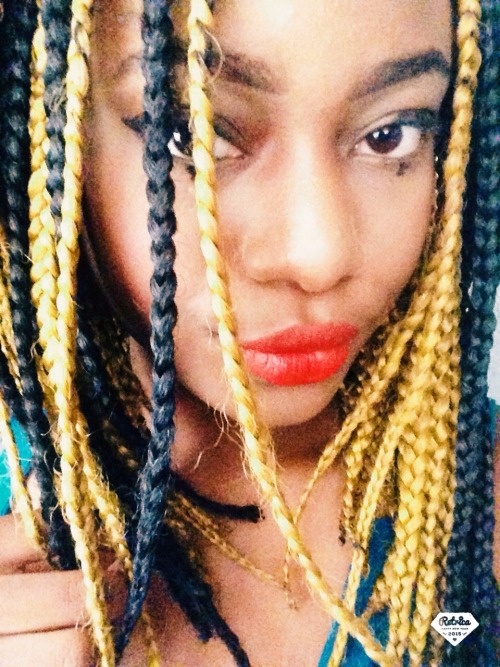 rvzay:  My hair is not a trend ! 
