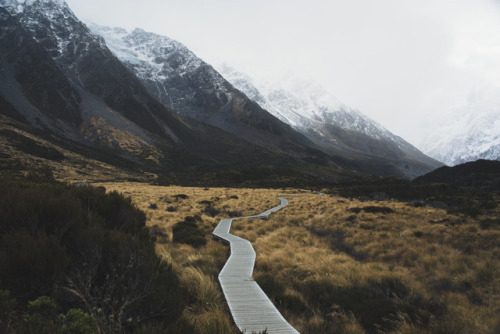 karl-shakur:15.9 ▪️ Karl-Shakur  ▪️ Instagram Hooker Valley Track, Mt Cook, New Zealand