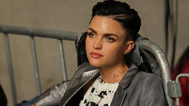 mistertez:  Kate Moennig/Ruby Rose ~ Is Stella the new Shane? After Ellen: The World’s