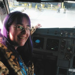 mistressaliceinbondageland:  On our way to #neworleans for #MardiGras, I flirted with a pilot in line for food at the airport food court… and he turned out to be OUR PILOT! Enjoy this snapshot from the #cockpit of an A320 commercial airliner! Leopard