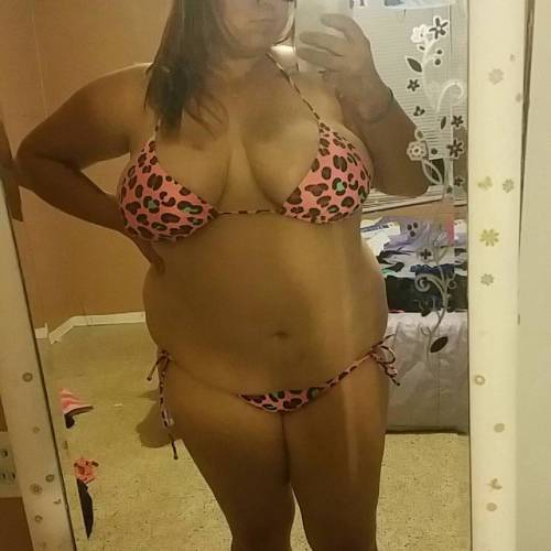 missamazing2011:  Broke out this bikini again. porn pictures