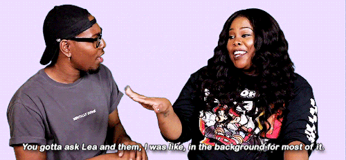 nabyss: bana05:  nerd4music:  “It’d take three weeks to do a single episode [of Glee]? So you’d on a Monday be doing a scene for episode eight, and then the next day, episode ten? How’d you keep that straight?”  AMBER RILEY plays SONG ASSOCIATION