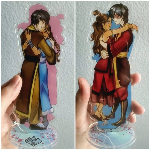 My acrylic standees stock just arrived and they turned out wonderful! :)Link/Dark Link and Sannami s