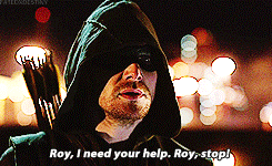 fatedxdestiny:         Oliver IS Arrow secret revealed.   