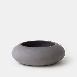 unusualwhite:  iris hantverk concrete bowl