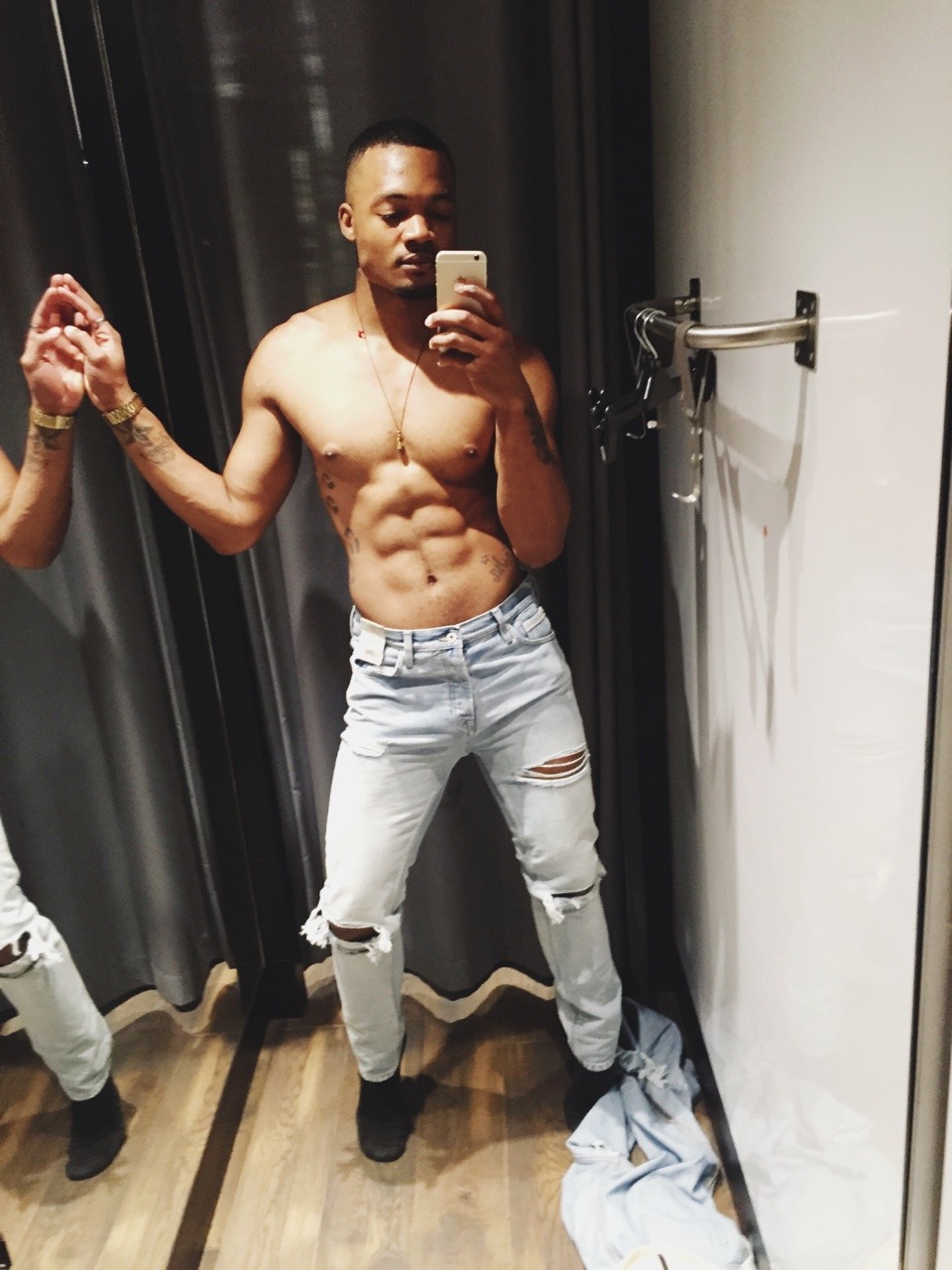 antoinew:  Your boyfriend could never .. Lol  but u are the boyfriend