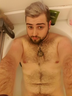 blahhidowatiwant:  squid-boy:  squid-boy:bath