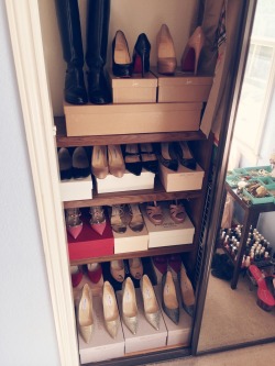 miamisugarxo:princess–lana:  1/3 of my ever-expanding shoe collection (the other 2/3 were all less than 躔 so they aren’t as exciting, lol)from the top left, working my way left to right and down:louboutin cate bootslouboutin new simple pumpslouboutin