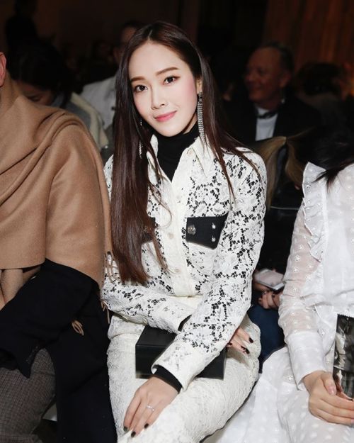 jessifanylove: 180213 Calvin Klein show NY Fall 2018 jiephot 