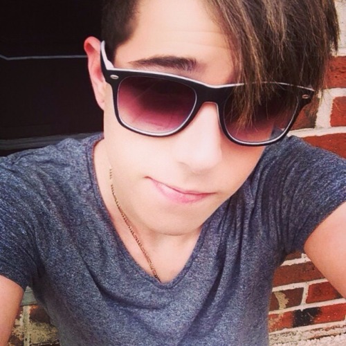 iaib:  New sunglasses :D 