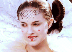 joffersbaratheon-deactivated201:padme amidala hair and headdresses || the phantom menace edition
