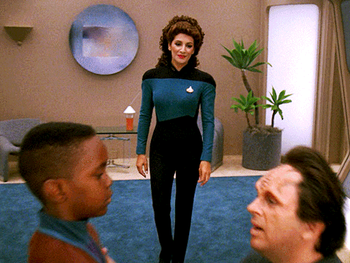 Star Trek TNG | 7.02 Liaisons 