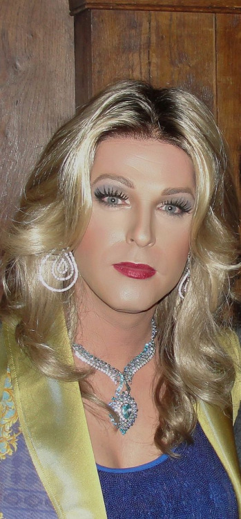 yes-sadie100: Try my free feminization starter pack. http://ift.tt/2cYhhbq