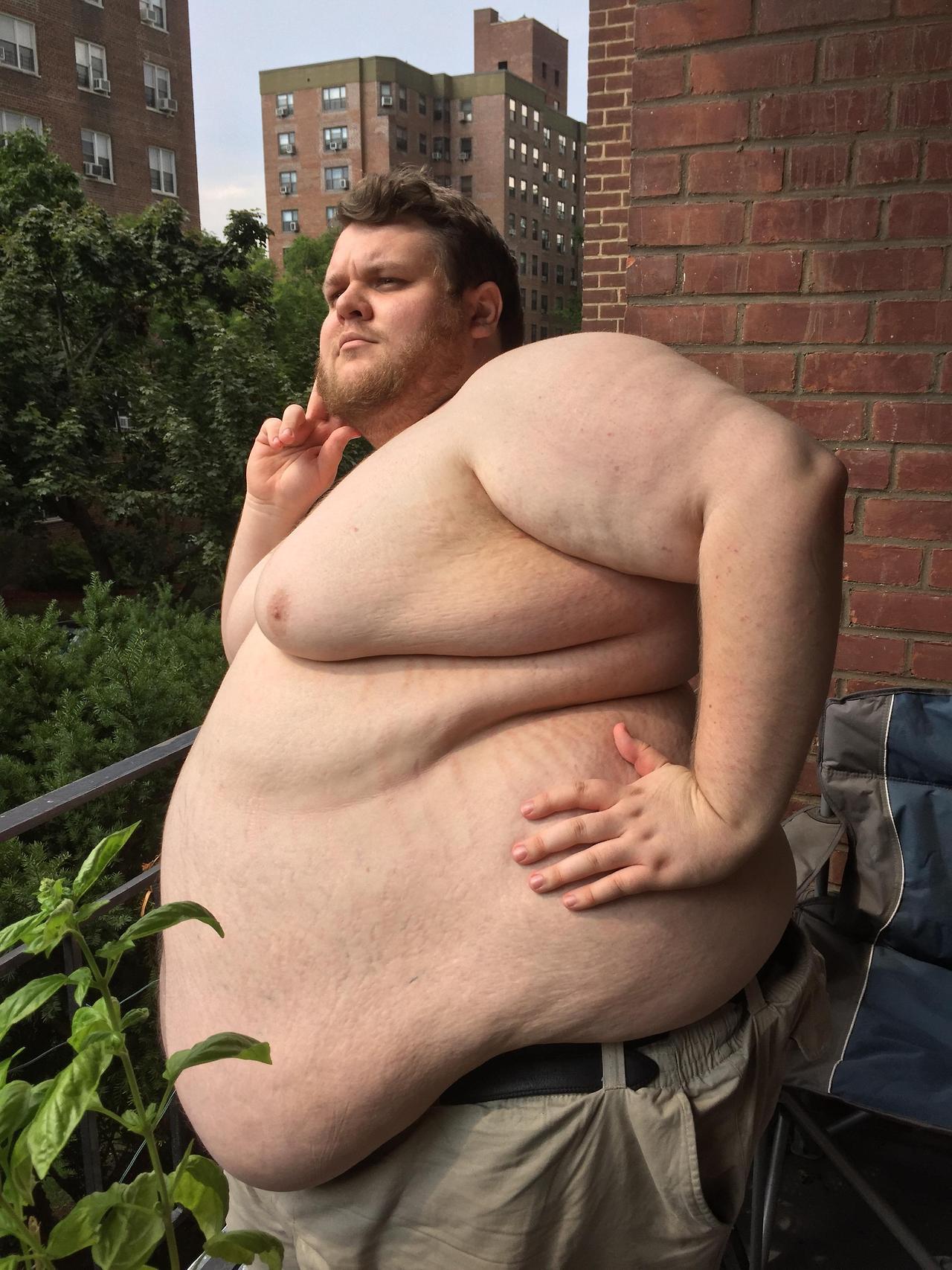 fatbestfriend:  fatbestfriend:  I did this small photo shoot on my balcony in 2016.