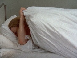 glassribbon:  Scenes from a marriage.  Scene 1: Innocence and panic (Liv Ullmann, Ingmar Bergman)