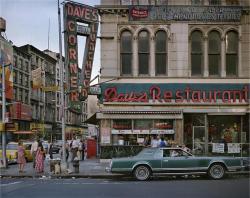 nycnostalgia:  Dave’s Restaurant, 1984. Broadway and Canal.