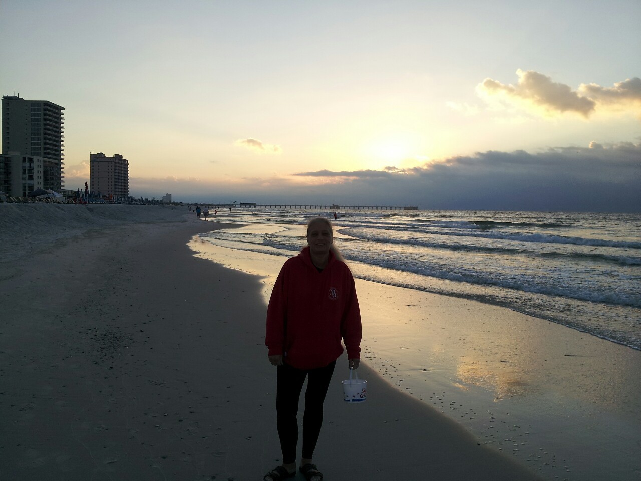 milfs-want-to-play:  travelingsex:  jmcj328:  Gulf Shores Alabama  Send Submissions