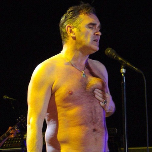 deadguppy:  When he gonna stop doing this    morrissey… please, please let it go. it’s over.