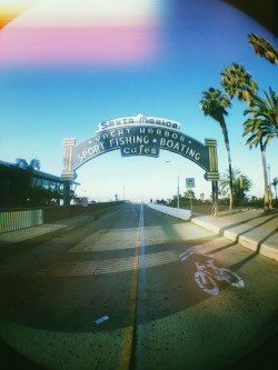 socaleveryday:  Santa Monica Pier (by julien.david)