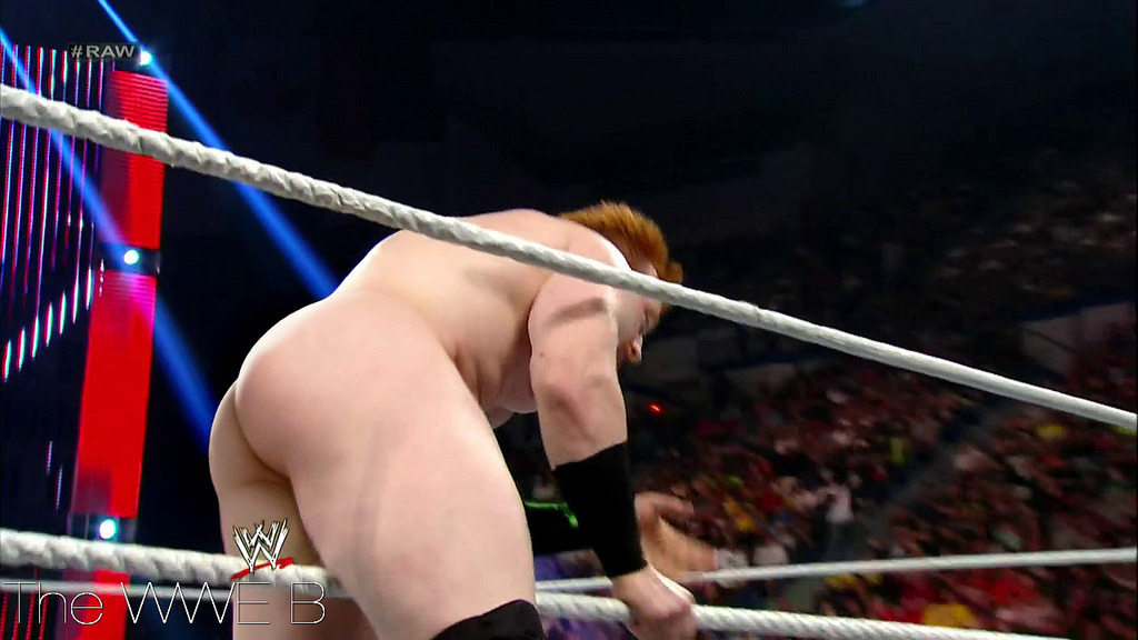 That is one Great White Arse!!