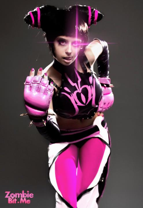 allstarscosplay:  All Star Cosplayer Zombie Bit Me is Juri Han! Want to be a All Star Cosplayer like Zombie Bit Me? Send your submissions here. 