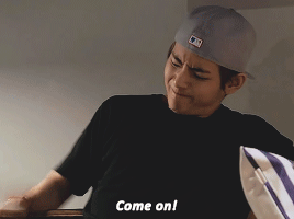 Manager: Sitting Drinking With Tae, Work Absolutely SUCKS