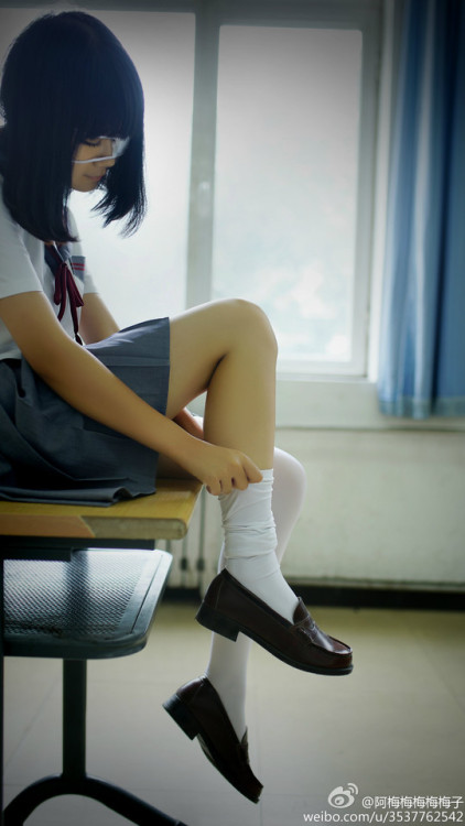 Girls Leg