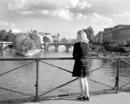 huffpoststyle:  The Miniskirt: A controversial history Photos from Getty Images