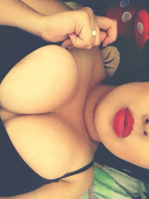bebedollskies:  💋👑 