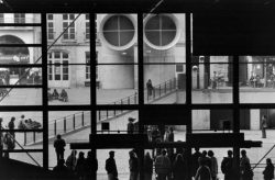 poetryconcrete: Centre Georges Pompidou, photography by Gianni Berengo Garden, in Paris.