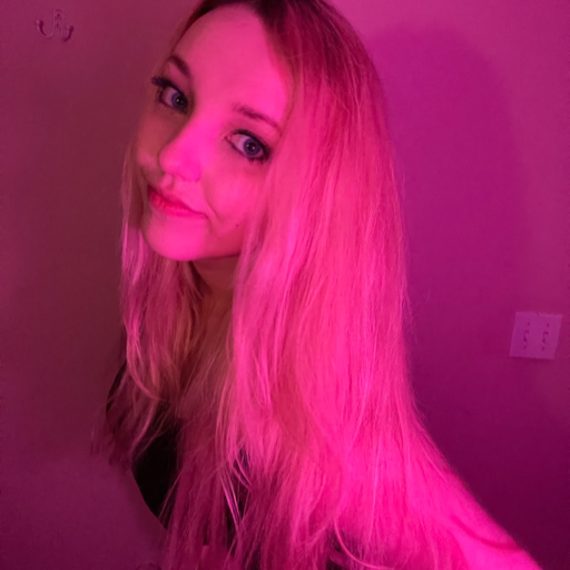 kittenlofi-deactivated20230427:am i ur biggest tumblr crush yes or yes 