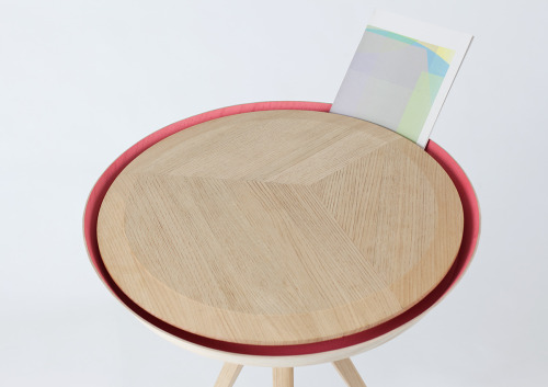 everything-creative:Yoav tables by Nui Design Studio The guys from Nui studio created the Yoav ser