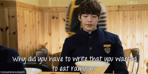 sanhwaluv:  Heung Soo and Nam Soon eating ramyun together ♥ 