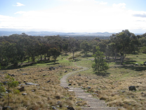 bagpipesolo:  Canberran Nothingness as a theme is something I can really get into.(For anemoneears)