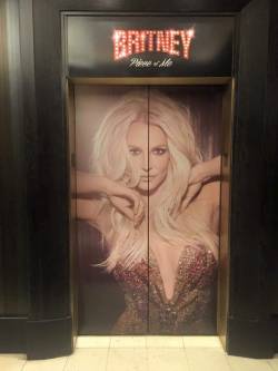 basicblake:  candyandsushi:  New Britney Elevator’s at Planet Hollywood in Las Vegas  @pnwexplorer We’re going 