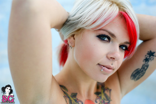 anothersuicidegiirl:  Ackley in the set…project exploration
