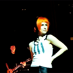 istillloveparamore:  omgparamoregifs-blog: Hayley and a bra thrown on stage x  slay!