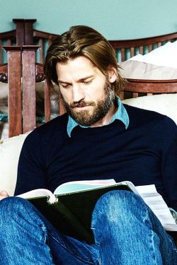 This right here is what turns Xan on - sexy man with a book in hand, yes please