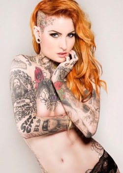 Luv thy orange hair damn sexy