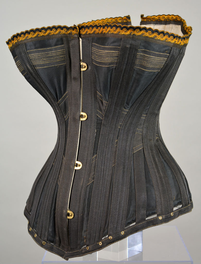 symingtoncorsets:  This black lasting corset is lined with white cotton twill and