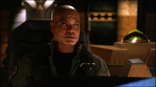 peridotandpopcorn:5 minutes into Stargate and chill and he gives you this look