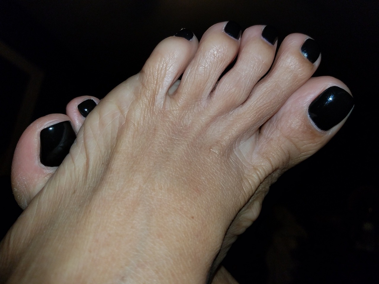 Only sexy feet