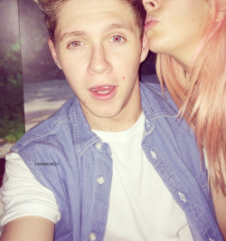 direct-news:  Niall at Lou & Sam Teasdales