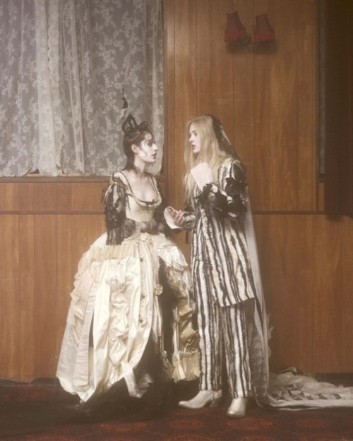 ypnovato: spoiled aristocrat looks