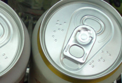 XXX ultrafacts:    Soda cans, beer cans, canned photo