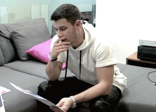 insane-witch-21847:I think that Nick Jonas grabbing his own crotch is always important.(x)