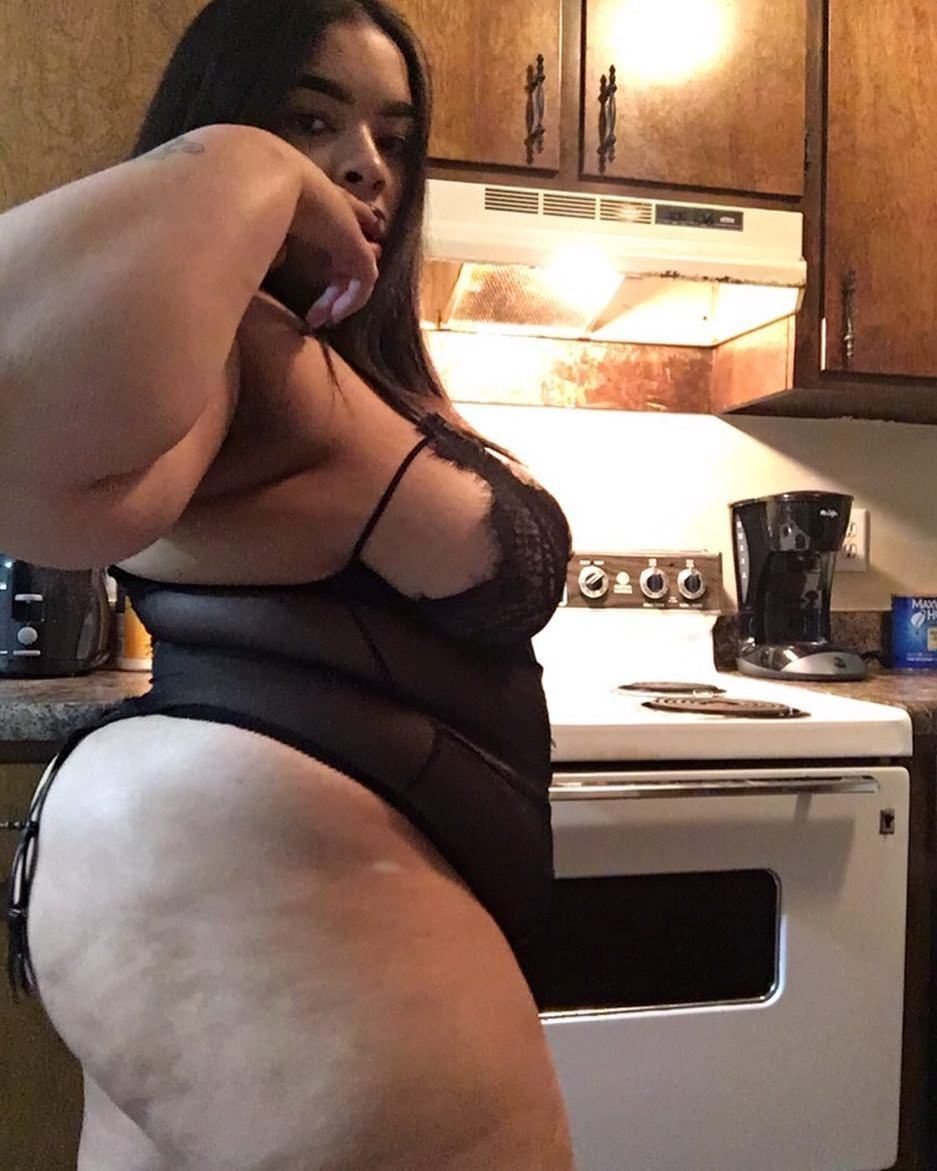 love4thicklatinas:  Boricua Dominicana 